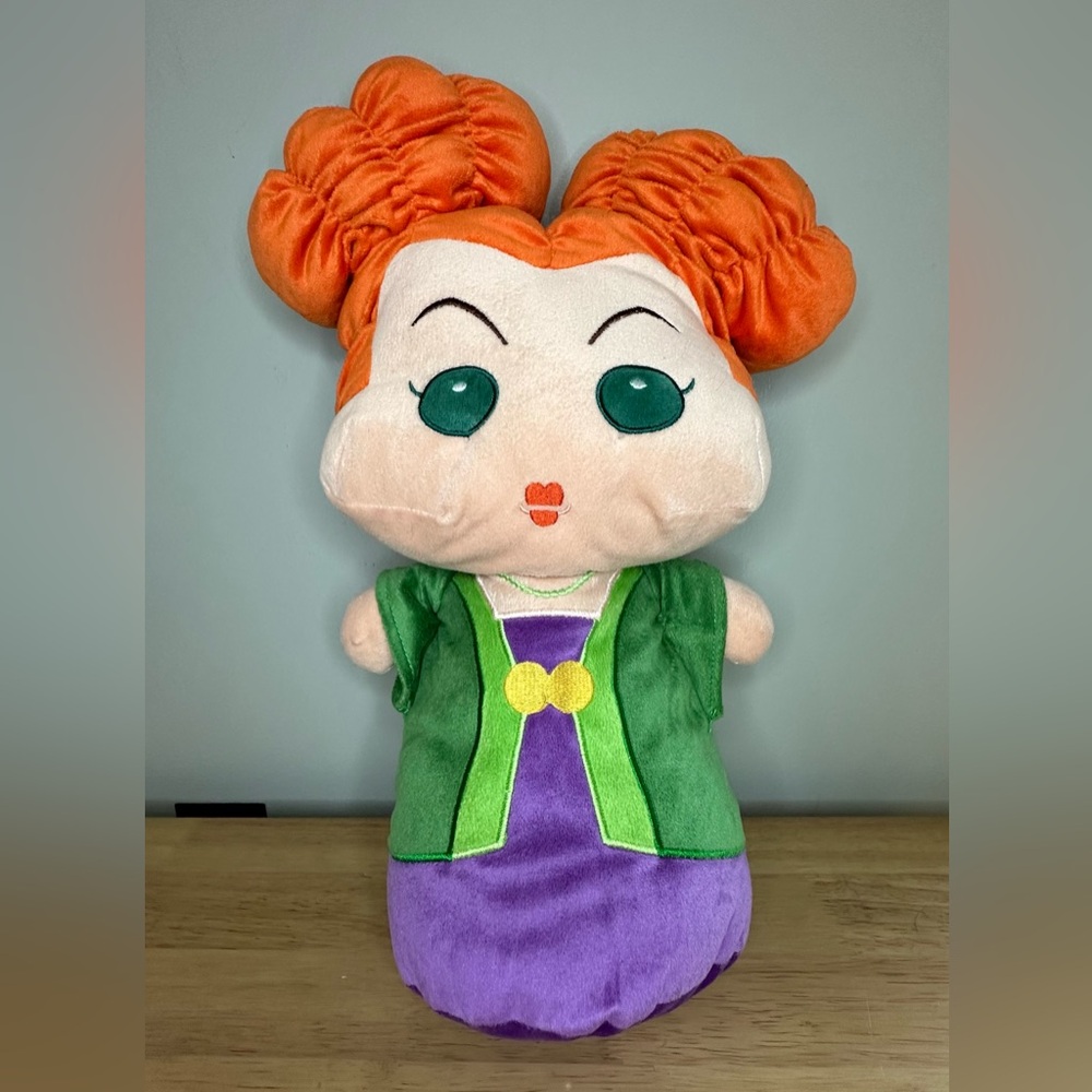 Disney Hocus Pocus Winifred‎ Sanderson Pillow Buddy